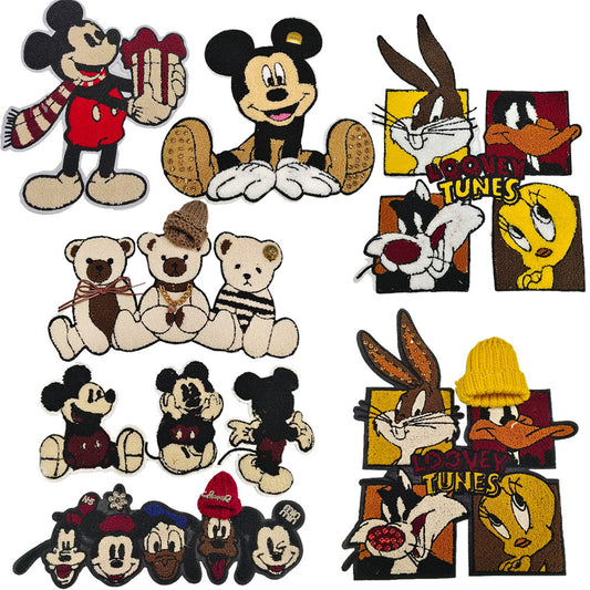 Large towel embroidered cartoon Mickey hand sewn without glue