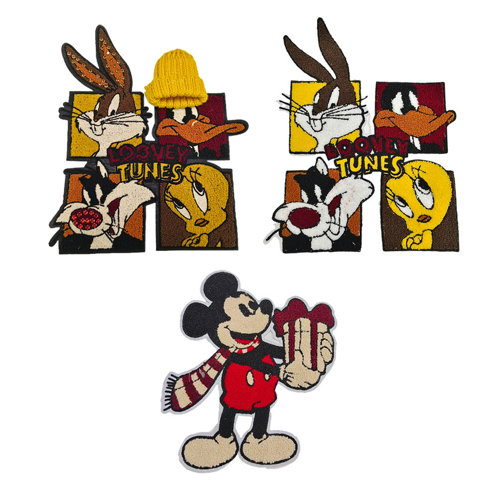 Large towel embroidered cartoon Mickey hand sewn without glue